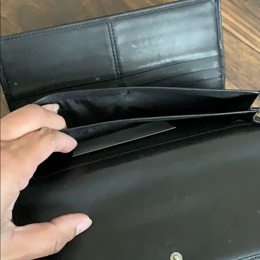 Coach Signature Collection Wallet - Picture 4 of 5